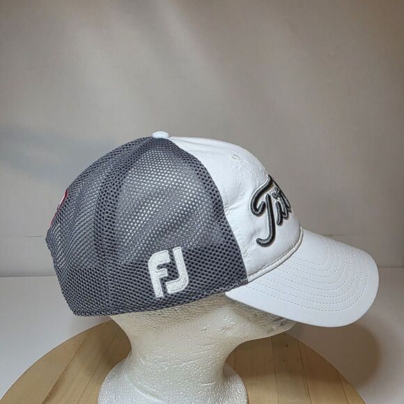 Titleist Pro V1 Golf Snapback Hat Mesh Back White With Grey Adjustable - Picture 5 of 9